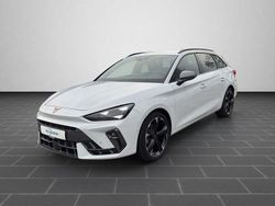 Glacial weiß metallic (metallic) Gebraucht 2025 Cupra Leon Limousine | 29.880 € (Guter Preis)