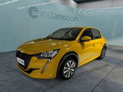 Gelb Gebraucht 2021 Peugeot e-208 Active Kleinwagen | 17.460 € (Etwas zu teuer)