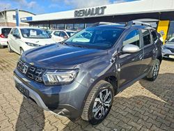 Grau "comete" Gebraucht 2021 Dacia Duster Prestige SUV | 19.490 € (Etwas zu teuer)