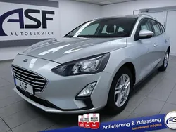 Silber Gebraucht 2023 Ford Focus Cool & Connect Kombi | 16.470 € (Superpreis)