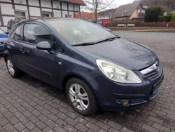 Grau Gebraucht 2007 Opel Corsa Sport Limousine | 2.699 € (Fairer Preis)