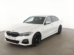 Weiß Gebraucht 2020 BMW 330 M Sport Limousine | 32.500 € (Fairer Preis)