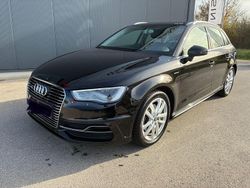 Schwarz Gebraucht 2015 Audi A3 Sportback e-tron Ambiente Kleinwagen | 12.990 € (Teuer)