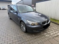 Grau Gebraucht 2007 BMW 525 Kombi | 6.390 € (Teuer)