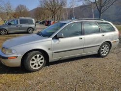 Silber Gebraucht 2002 Volvo V40 Kombi | 550 € (Superpreis)