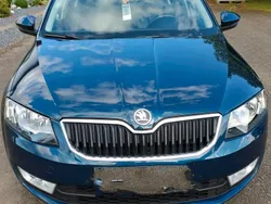 Grün Gebraucht 2013 Skoda Octavia Limousine | 8.000 € (Etwas zu teuer)