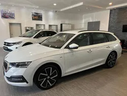 Weiß Gebraucht 2022 Skoda Octavia Kombi | 17.985 € (Fairer Preis)