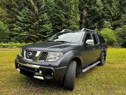 Grau Gebraucht 2008 Nissan Navara Abholung | 11.700 € (Fairer Preis)