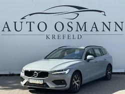 Vapour grey / metallic Gebraucht 2023 Volvo V60 Core Kombi | 32.250 € (Superpreis)