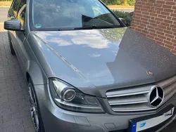 Silber Gebraucht 2011 Mercedes C200 Limousine | 8.500 € (Fairer Preis)