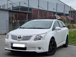 Weiß Gebraucht 2010 Toyota Avensis Kombi | 2.500 € (Superpreis)