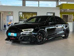 Schwarz Gebraucht 2018 Audi RS3 Sport Kleinwagen | 41.995 € (Teuer)