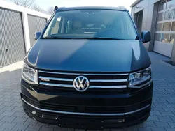 Schwarz Gebraucht 2017 VW T6 Edition Van | 56.500 €