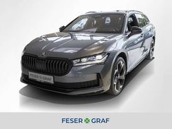 Graphitegrau Neu 2025 Skoda Superb SportLine Kombi | 47.660 € (Guter Preis)