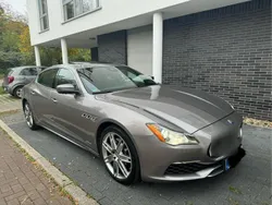 Grau Gebraucht 2017 Maserati Quattroporte GranLusso Limousine | 39.999 € (Fairer Preis)