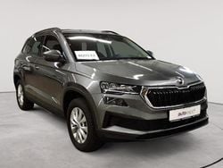Graphitegrau metallic Gebraucht 2025 Skoda Karoq Selection SUV | 29.890 € (Superpreis)