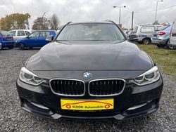 Schwarz Gebraucht 2012 BMW 320 Sport Line Kombi | 7.900 € (Fairer Preis)
