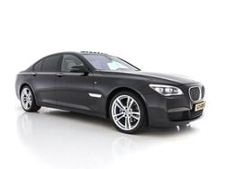 Schwarz Gebraucht 2015 BMW 740 Executive Limousine | 15.945 €