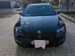 Schwarz Gebraucht 2018 Skoda Superb SportLine Kombi | 20.100 € (Fairer Preis)