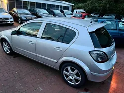 Silber Gebraucht 2006 Opel Astra Edition+ Limousine | 1.600 € (Fairer Preis)