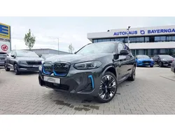 Sophistograu brillianteffekt Gebraucht 2023 BMW iX3 Impressive SUV | 57.900 €
