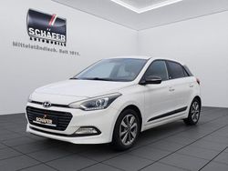 Weiß Gebraucht 2018 Hyundai i20 Passion Plus Limousine | 7.490 € (Superpreis)