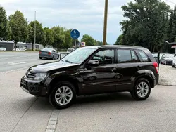 Braun Gebraucht 2012 Suzuki Grand Vitara SUV | 5.500 €