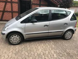Silber Gebraucht 2002 Mercedes A140 Avantgarde Van / Kleinbus | 1.250 € (Guter Preis)