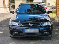 Blau Gebraucht 2003 Opel Astra Kleinwagen | 1.499 € (Etwas zu teuer)