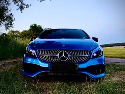 Blau Gebraucht 2015 Mercedes A200 AMG line Limousine | 13.500 € (Teuer)