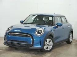 Blau Gebraucht 2022 Mini ONE Classic Kleinwagen | 20.840 € (Fairer Preis)