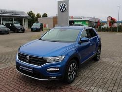 Blau Gebraucht 2022 VW T-Roc Active SUV | 24.990 € (Fairer Preis)
