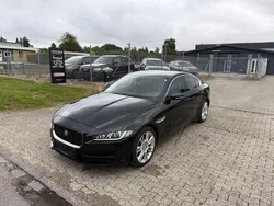 Schwarz Gebraucht 2015 Jaguar XF Pure Limousine | 7.600 € (Fairer Preis)