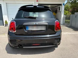 Schwarz Gebraucht 2017 Mini John Cooper Works Kleinwagen | 13.999 €