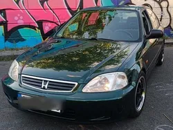 Grün Gebraucht 2001 Honda Civic Limousine | 6.799 €