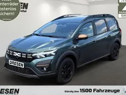 Gruen Neu 2025 Dacia Jogger Extreme Kombi | 28.345 € (Fairer Preis)