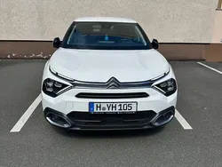 Weiß Gebraucht 2023 Citroën C4 Shine Limousine | 15.500 € (Guter Preis)