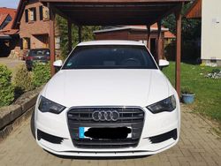 Weiß Gebraucht 2016 Audi A3 Limousine | 13.700 € (Guter Preis)
