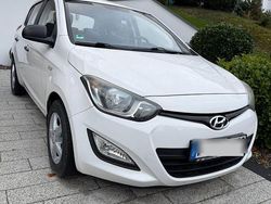 Weiß Gebraucht 2013 Hyundai i20 Classic Kleinwagen | 3.250 € (Fairer Preis)