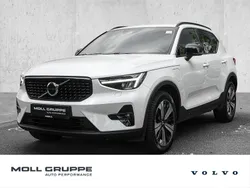 Crystal white / metallic Gebraucht 2022 Volvo XC40 Ultimate SUV | 34.880 € (Fairer Preis)