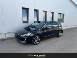 Schwarz Gebraucht 2017 Hyundai i30 Kleinwagen | 10.980 € (Fairer Preis)
