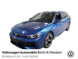 Reef blue metallic Gebraucht 2025 VW Passat R-line Kombi | 40.250 € (Guter Preis)