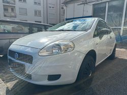 Weiß Gebraucht 2009 Fiat Panda Kleinwagen | 1.500 €