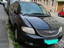 Schwarz Gebraucht 2001 Chrysler Grand Voyager Van / Kleinbus | 2.800 €