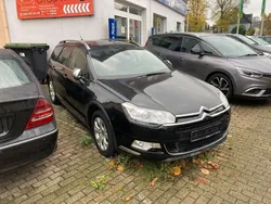 Schwarz Gebraucht 2016 Citroën C5 CrossTourer XTR Kombi | 11.000 €