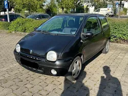 Schwarz Gebraucht 2002 Renault Twingo Kleinwagen | 799 € (Guter Preis)
