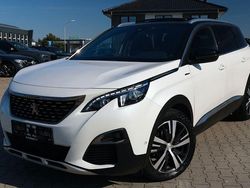 Weiß Gebraucht 2020 Peugeot 5008 GT-line Van / Kleinbus | 16.541 € (Etwas zu teuer)