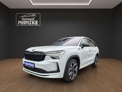 Moonweiss metallic Gebraucht 2024 Skoda Kodiaq SportLine SUV | 49.990 € (Fairer Preis)