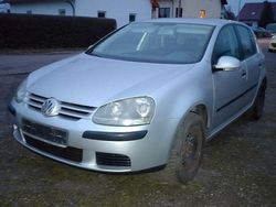 Silber Gebraucht 2004 VW Golf Comfortline Limousine | 2.450 € (Guter Preis)