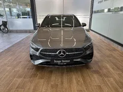 Grau Gebraucht 2024 Mercedes A200 Kleinwagen | 34.666 € (Teuer)